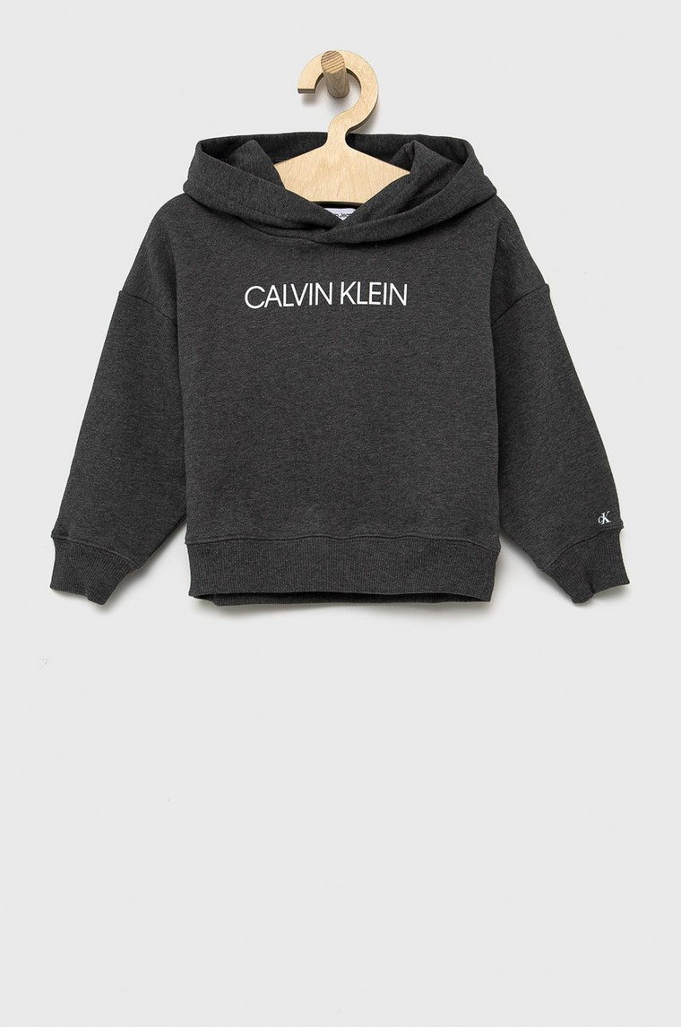 Calvin Klein Jeans Bluza bawełniana dziecięca IG0IG01323.PPYY kolor szary z kapturem z nadrukiem