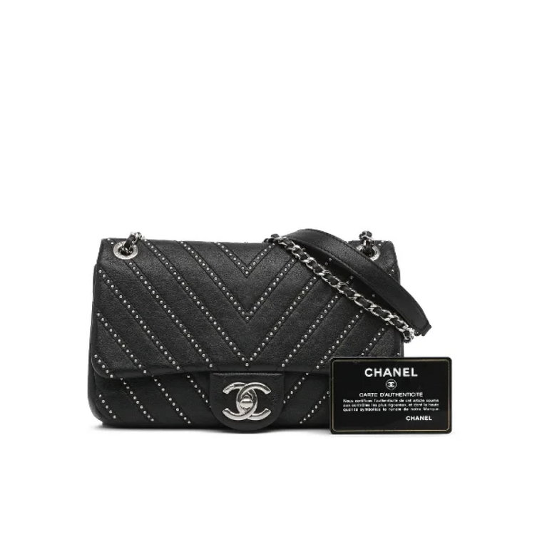 Używana Czarna Skórzana Torba Chanel Flap Chanel Vintage