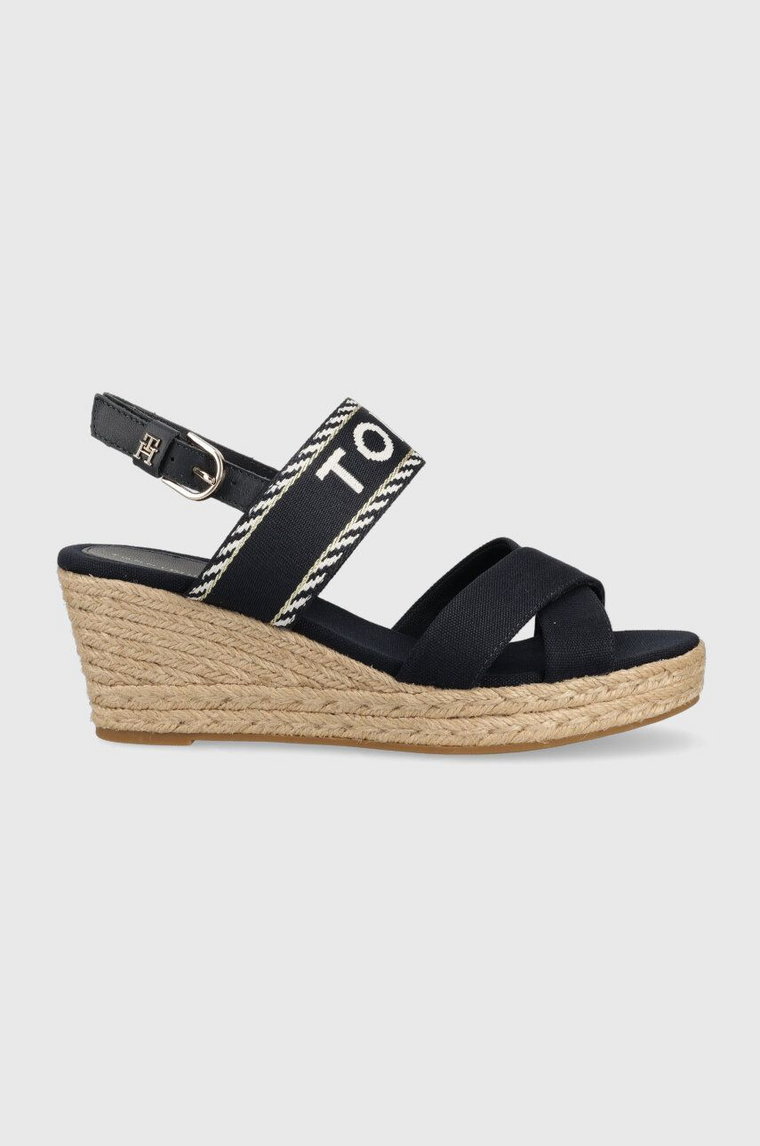 Tommy Hilfiger sandały SEASONAL WEBBING MID WEDGE damskie kolor granatowy na koturnie FW0FW07091