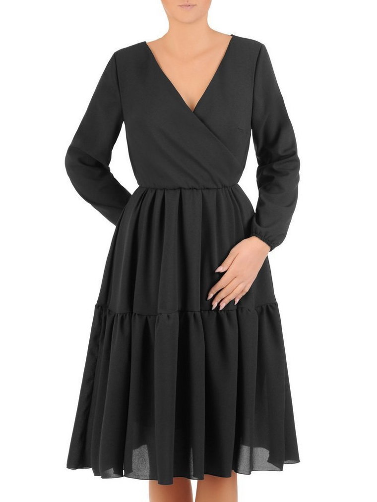 Rozkloszowana czarna sukienka, kreacja z kopertowym dekoltem 27837