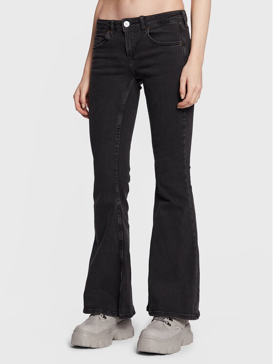 Jeansy BDG Urban Outfitters