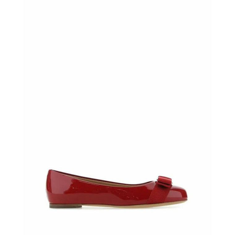 Czerwone płaskie buty, Jasnoczerwone Salvatore Ferragamo