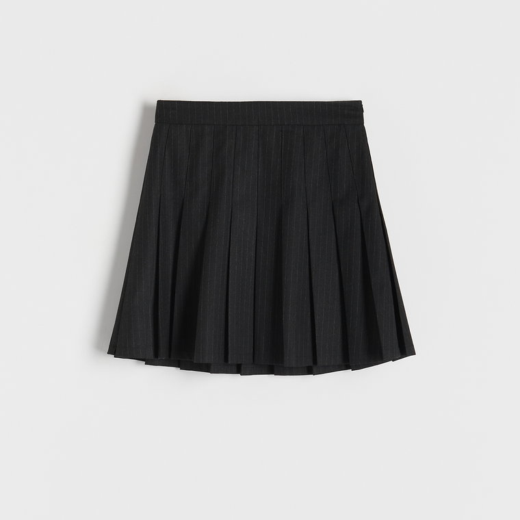Reserved - Spódnica mini z plisami - czarny