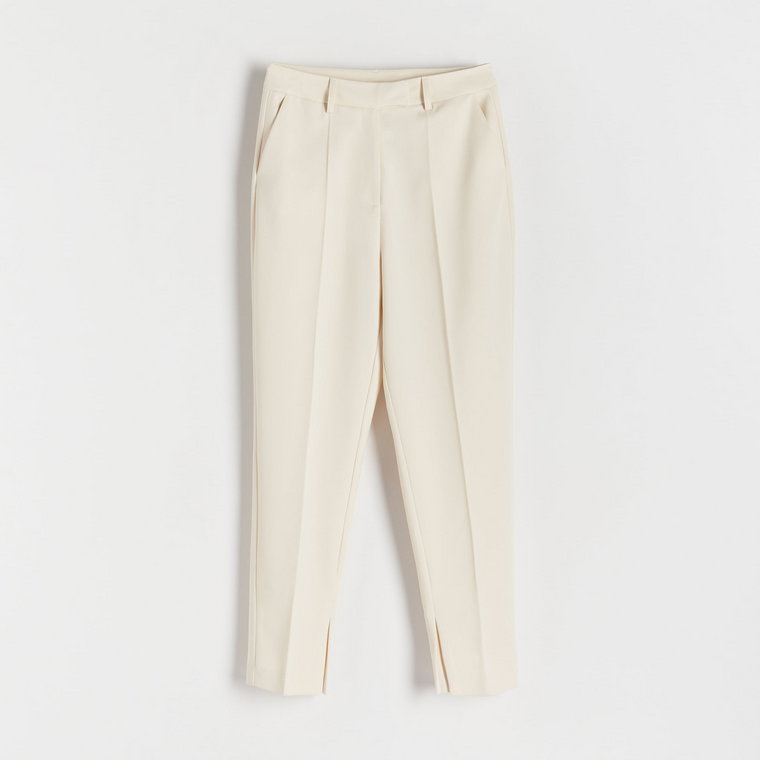 Reserved - Spodnie z kantem - złamana biel