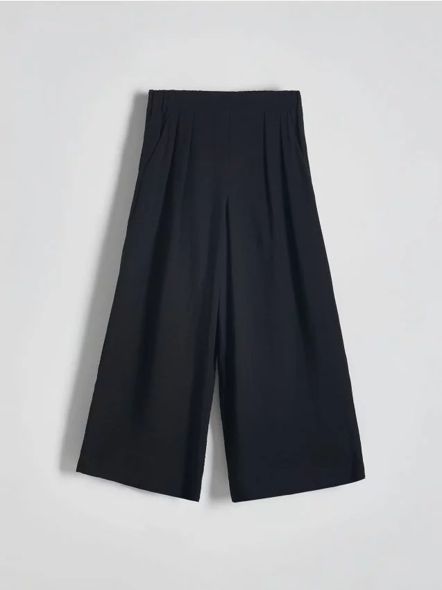 Reserved - Spodnie culotte z wiskozy - czarny