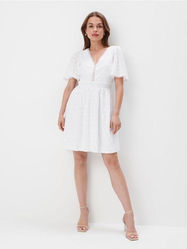 Mohito - Sukienka mini z krótkim rękawem - biały