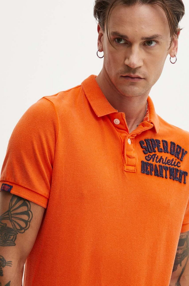 Superdry polo bawełniane kolor pomarańczowy z aplikacją M1110396A-TSW