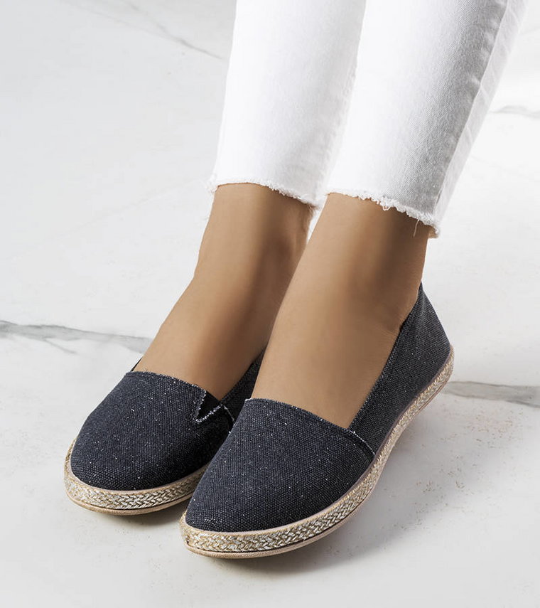 Czarne espadryle damskie Amiral