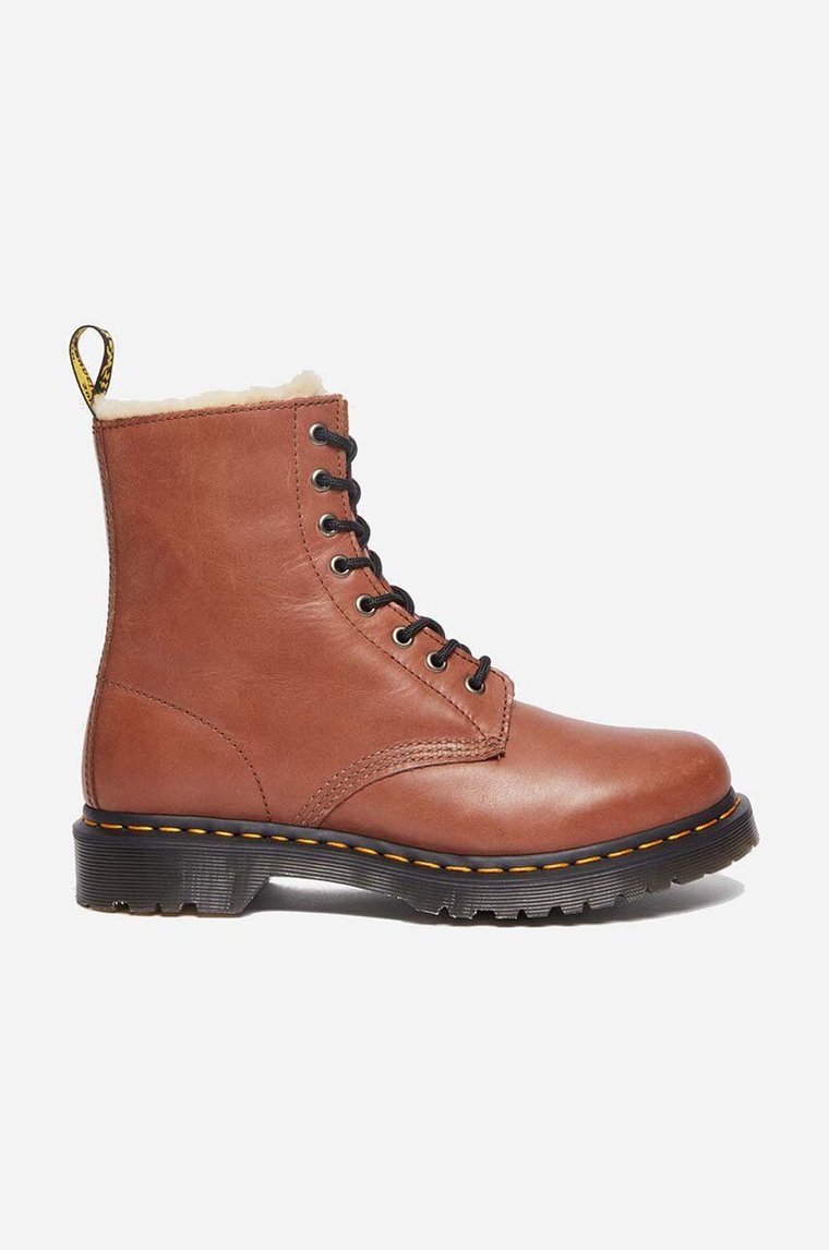 Dr. Martens botki skórzane 1460 Serena damskie kolor brązowy na płaskim obcasie lekko ocieplone 27782225