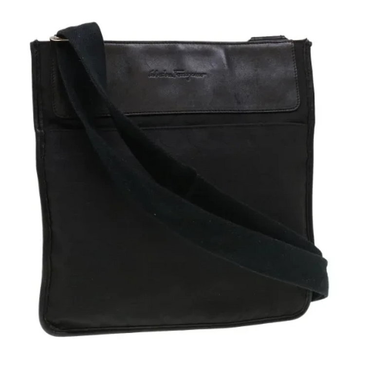 Pre-owned Nylon shoulder-bags Salvatore Ferragamo Pre-owned