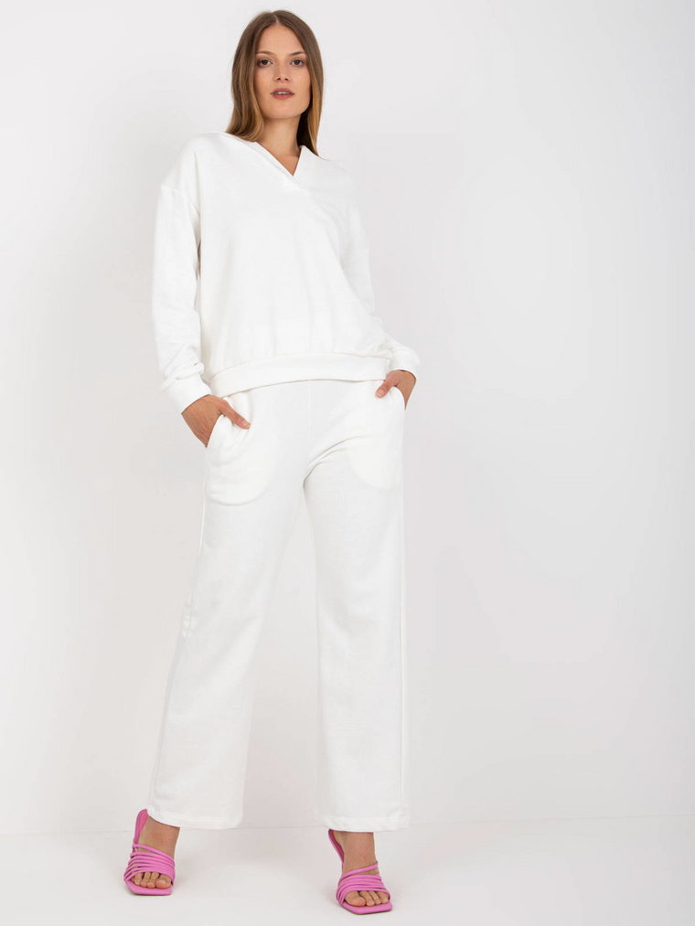 Komplet dresowy biały casual bluza i spodnie kaptur rękaw długi nogawka szeroka długość długa