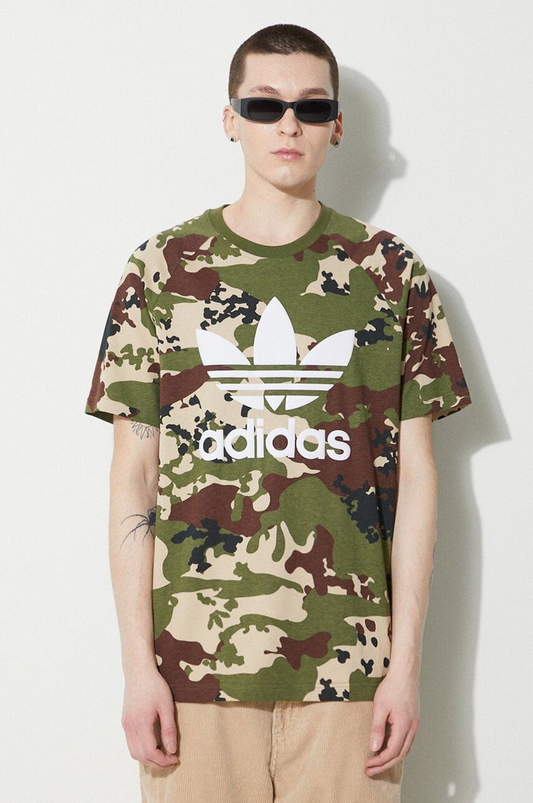 adidas Originals t-shirt bawełniany męski kolor zielony wzorzysty IS0215