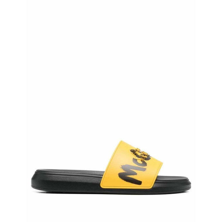 Żółte sandały z odważnym wzorem graffiti Alexander McQueen