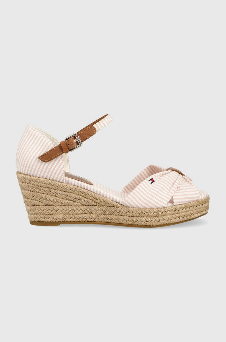 Tommy Hilfiger sandały HIGH WEDGE SEERSUCKER damskie kolor różowy na koturnie FW0FW07158