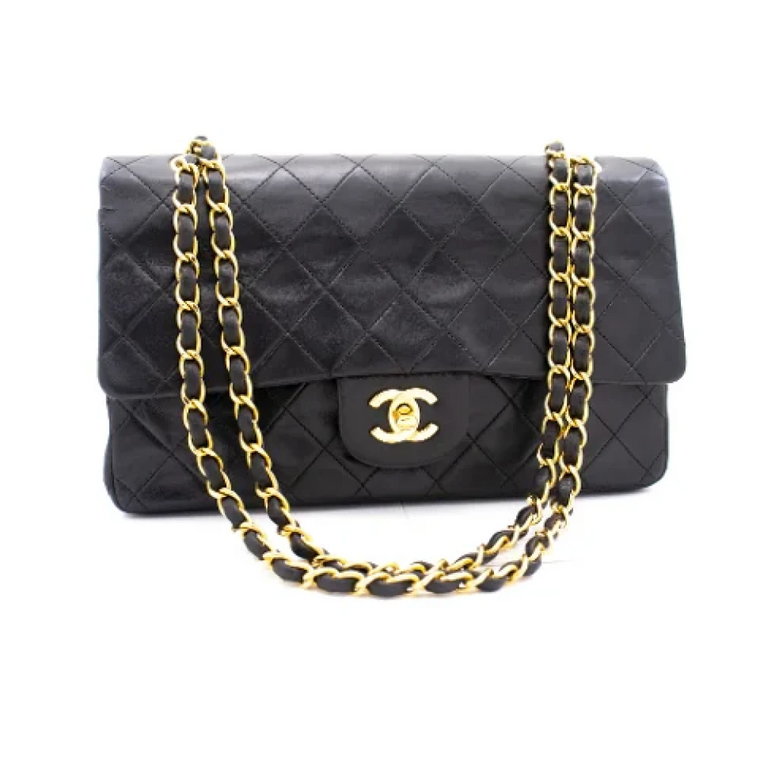 Autentyczna torebka Chanel Flap z czarną skórą Chanel Vintage
