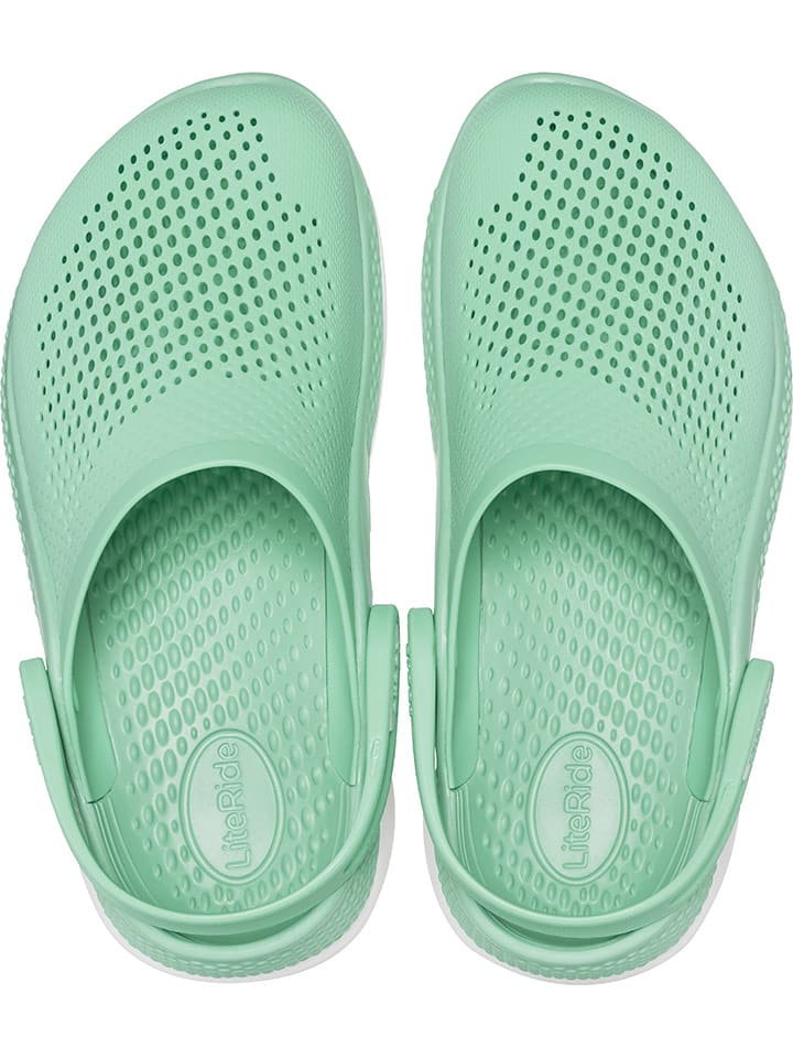 Crocs Chodaki "LiteRide 360" w kolorze zielonym