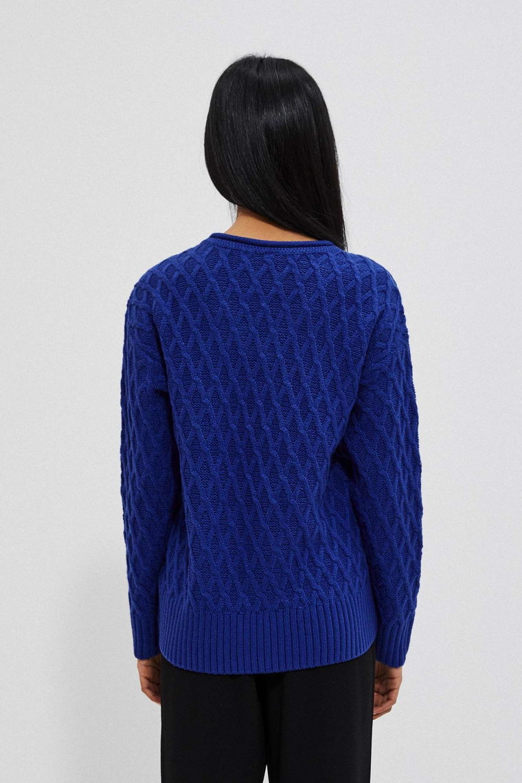 Sweter z ozdobnym splotem lazurowy