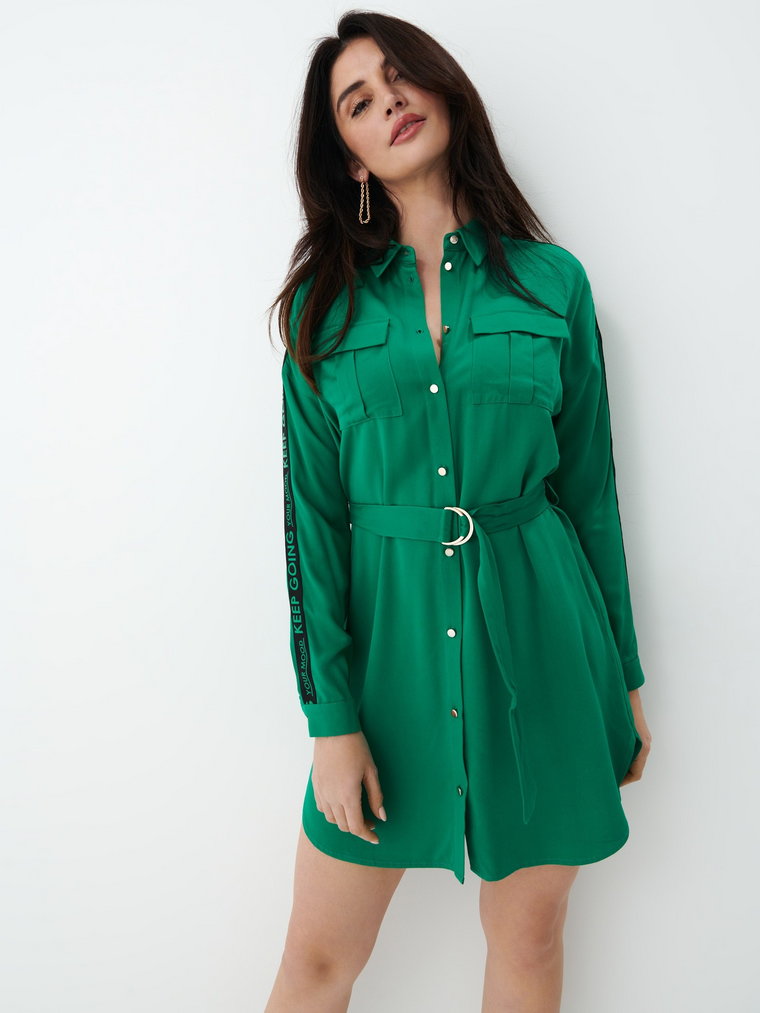 Mohito - Sukienka koszulowa mini z wiskozy - zielony