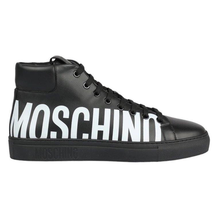 Sneakers Love Moschino