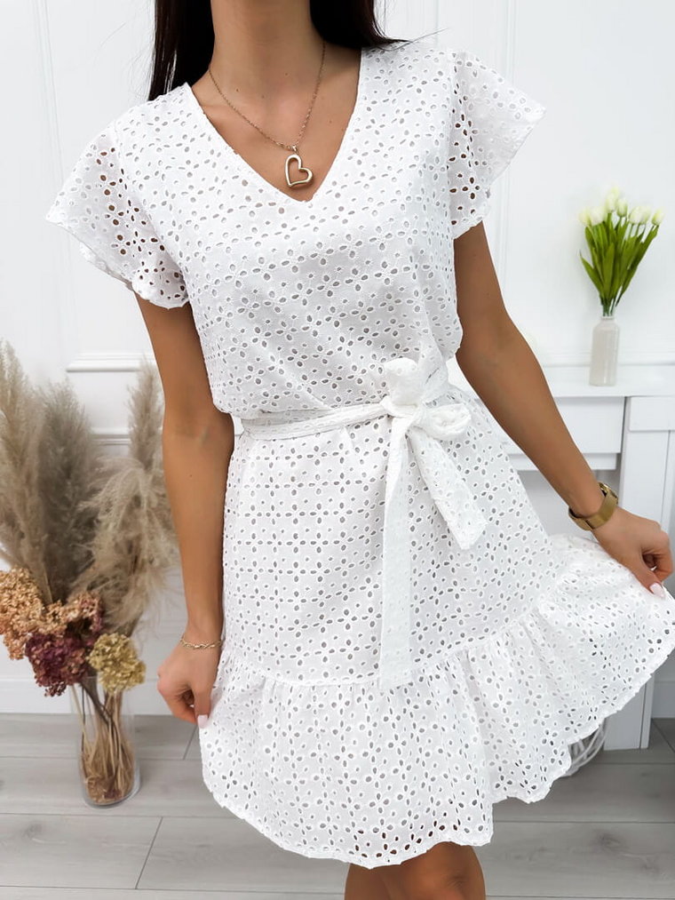 Biała Ażurowa Sukienka z Paskiem