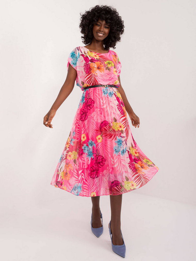 Sukienka z printem różowy letnia dekolt okrągły rękaw krótki długość midi pasek z podszewką