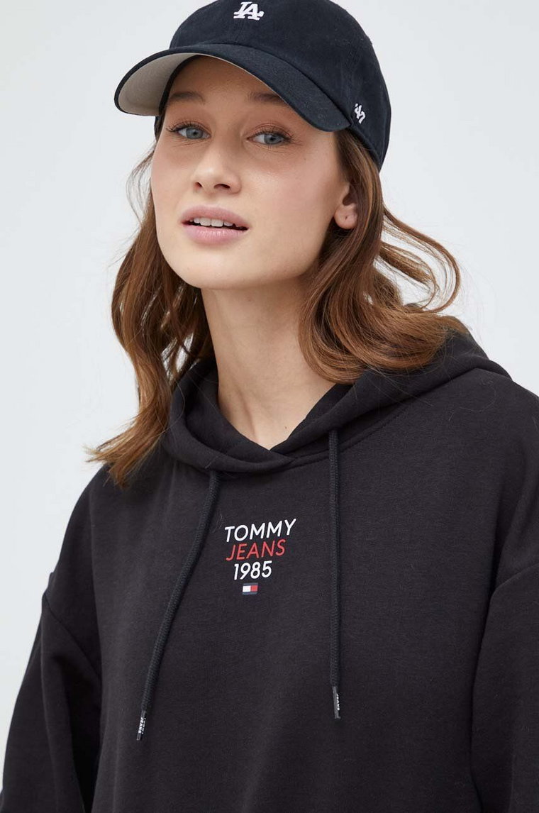 Tommy Jeans bluza damska kolor czarny z kapturem z nadrukiem DW0DW17322