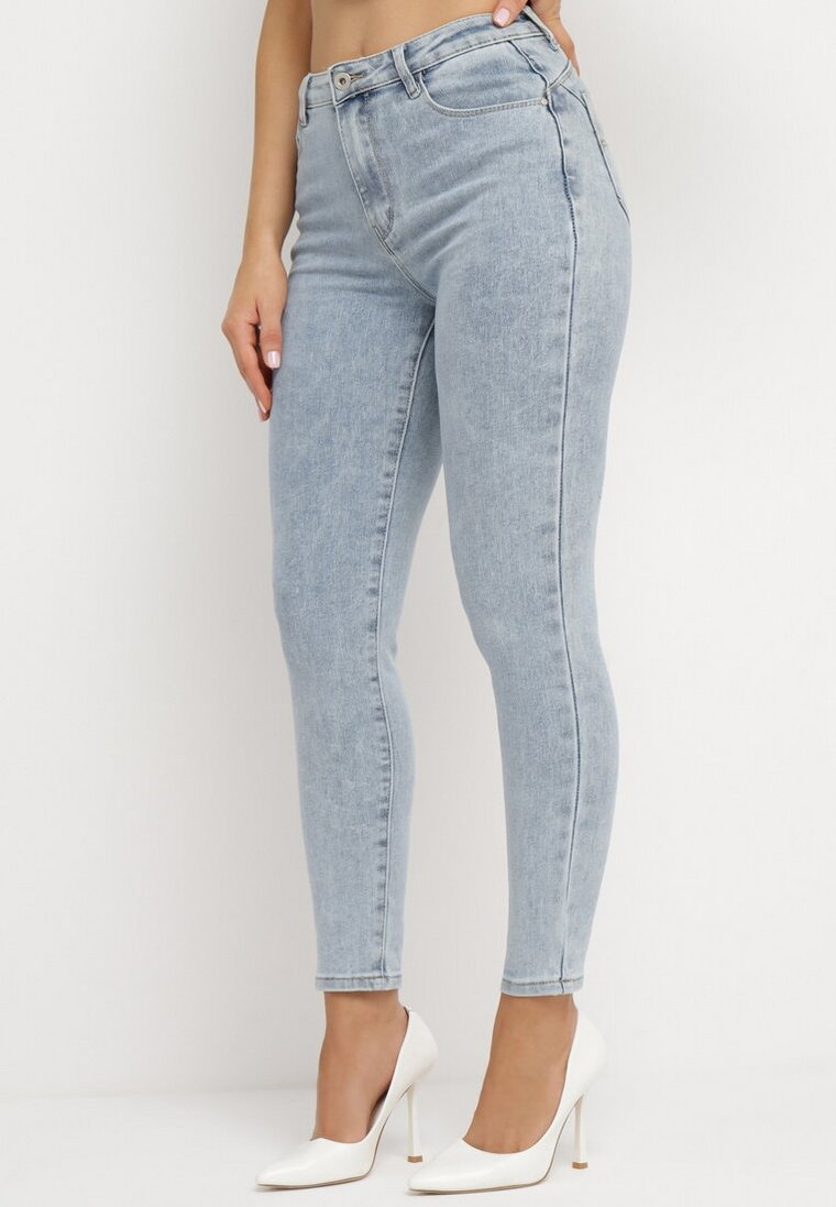 Jasnoniebieskie Jeansy Skinny Push Up Teriti