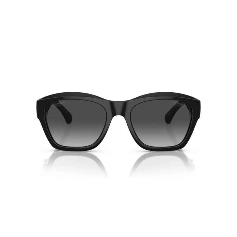 Czarne okulary przeciwsłoneczne z akcesoriami Chanel