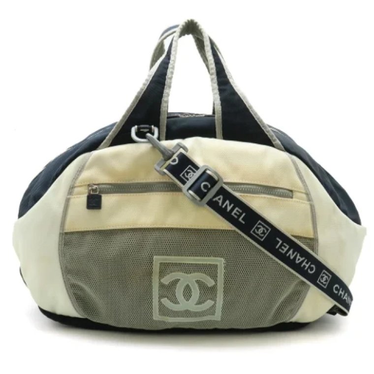 Pre-owned Canvas handbags Chanel Vintage