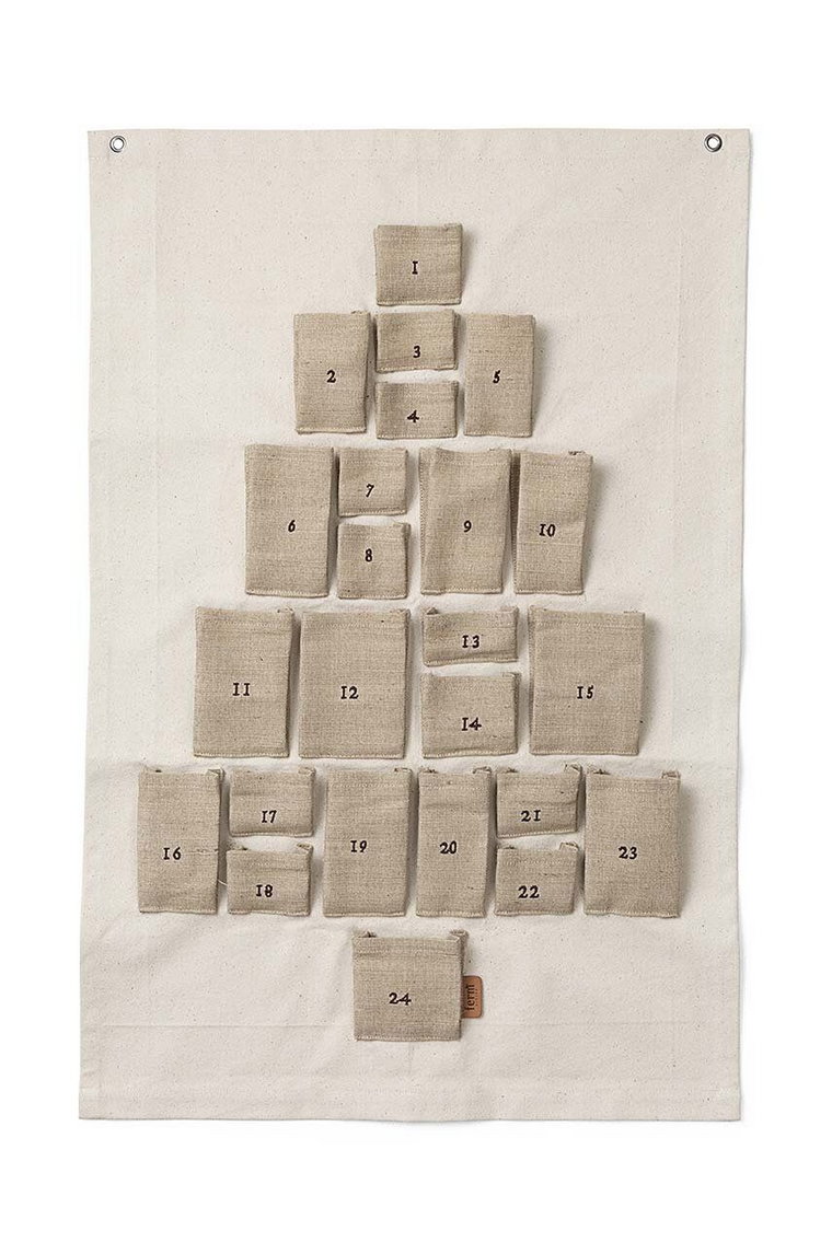 ferm LIVING kalendarz adwentowy dla dzieci Pine Christmas Calendar