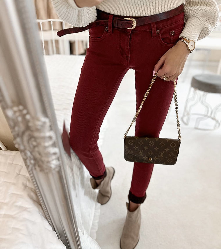 Czerwone elastyczne spodnie z paskiem Rocher