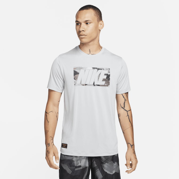 Męski T-shirt do fitnessu Nike Dri-FIT - Czerń