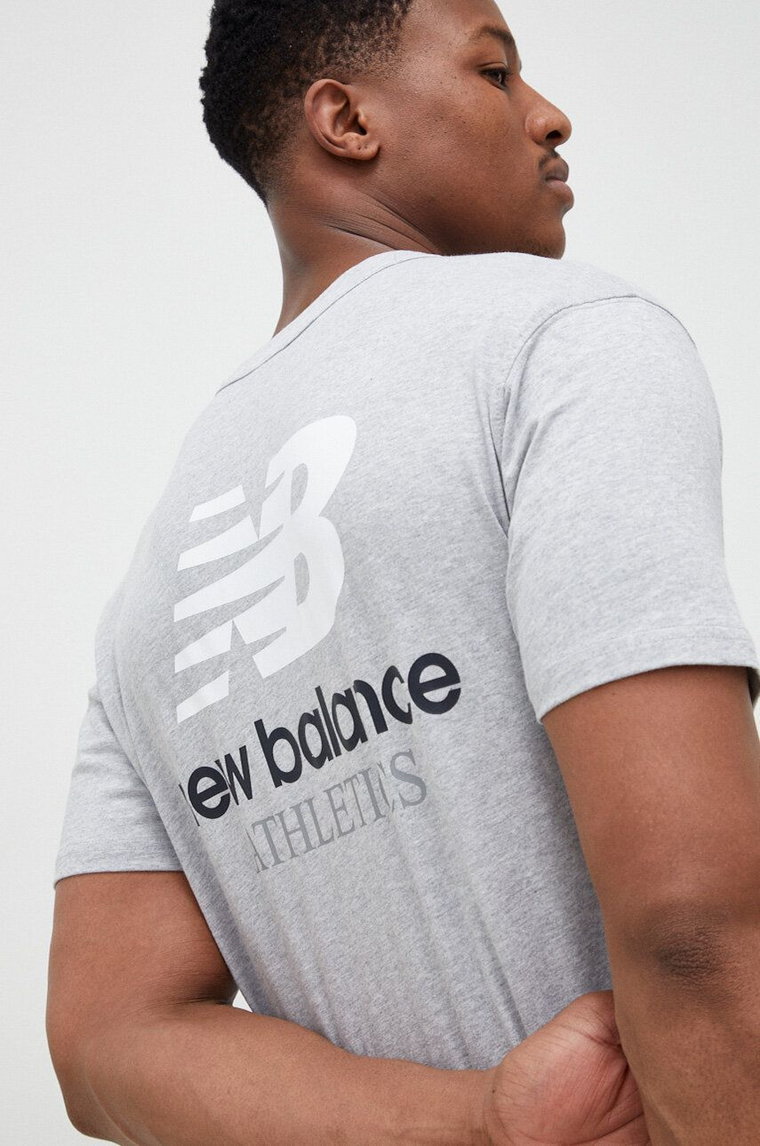 New Balance t-shirt bawełniany kolor szary z nadrukiem MT31504AG-4AG