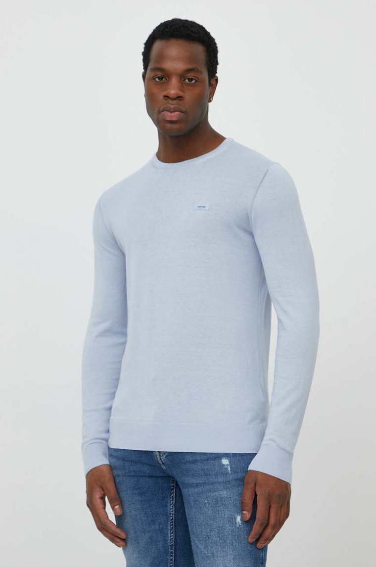 Calvin Klein sweter z domieszką jedwabiu kolor niebieski lekki