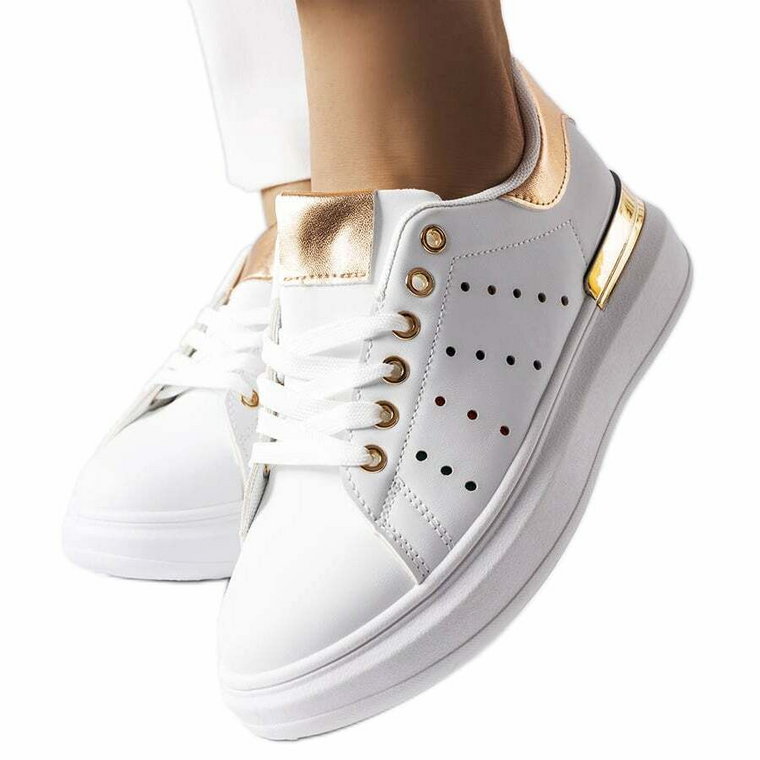 Białe sneakersy z kolorową perforacją Chalut