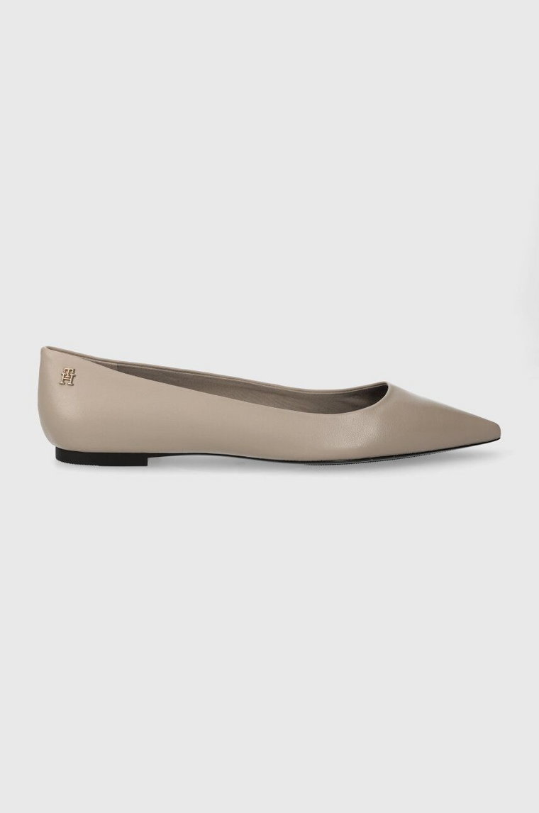 Tommy Hilfiger baleriny skórzane ESSENTIAL POINTED BALLERINA kolor beżowy  FW0FW07863