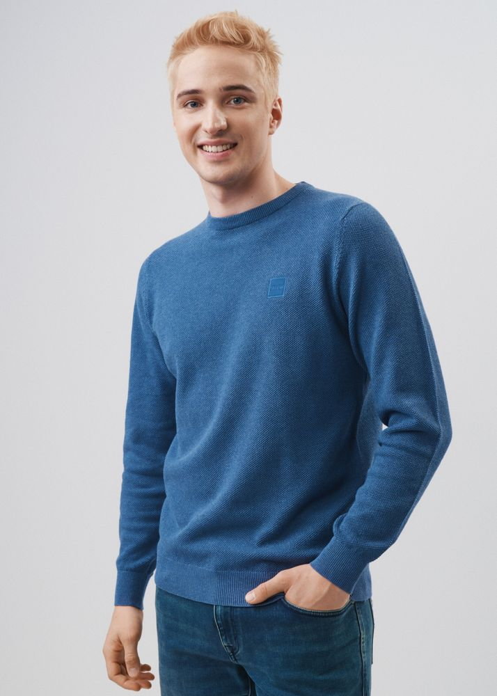 Niebieski bawełniany sweter męski z logo