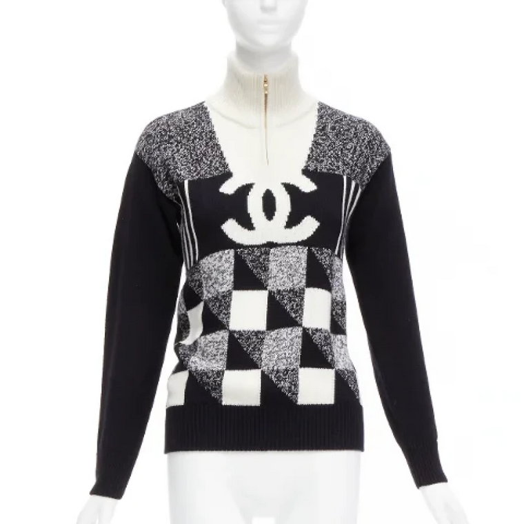 Pre-owned Cashmere tops Chanel Vintage