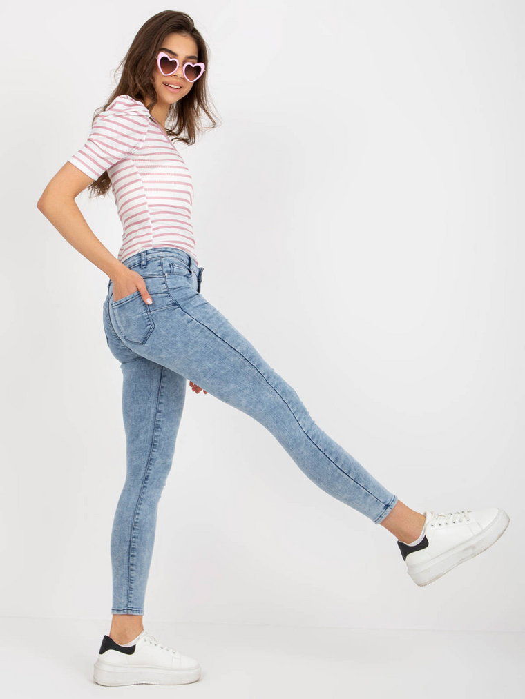 Spodnie jeans jeansowe niebieski casual rurki nogawka zwężana suwak guziki