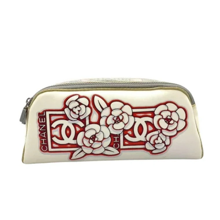 Pre-owned Canvas clutches Chanel Vintage