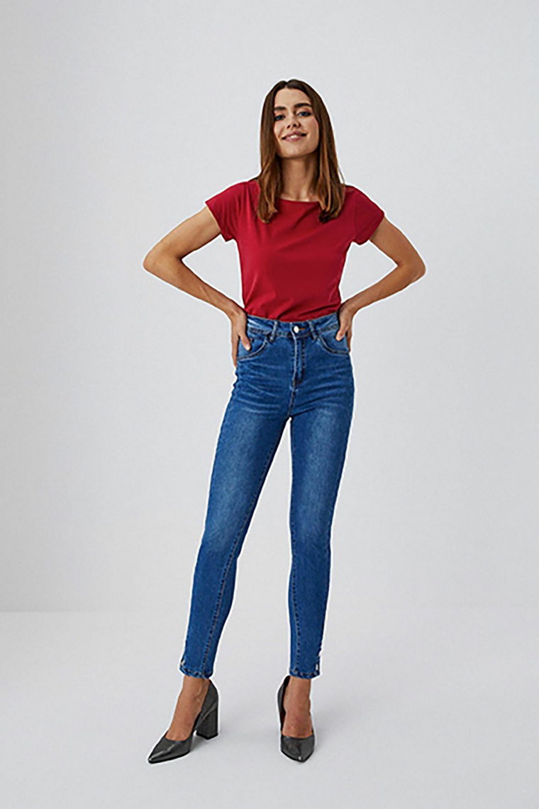 Spodnie jeansowe z kieszeniami dla kobiet - niebieskie