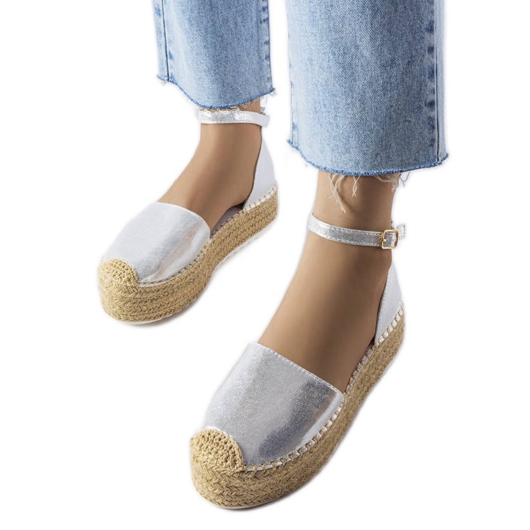 Srebrne espadryle na platformie Clousson srebrny