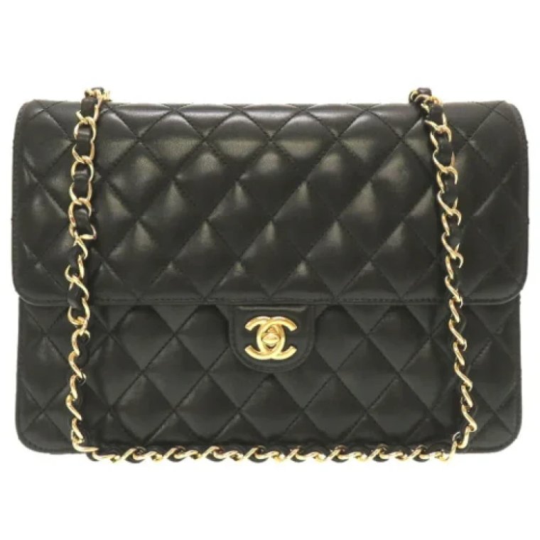 Pre-owned Leather shoppers Chanel Vintage