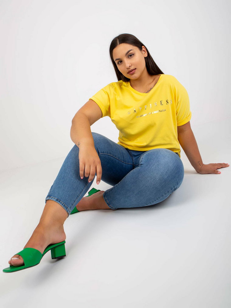 T-shirt plus size żółty casual dekolt okrągły rękaw krótki