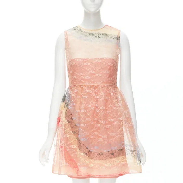 Pre-owned Lace dresses Valentino Vintage