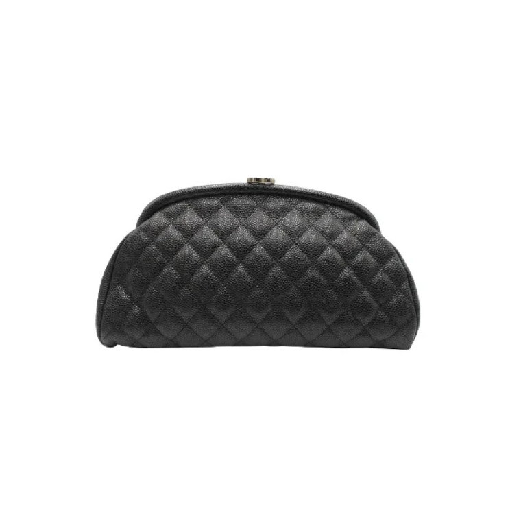 Pre-owned Leather clutches Chanel Vintage