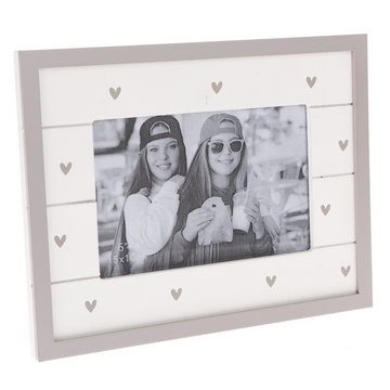 Drewniana ramka na fotografię So much hearts biały, 22 x 17 cm