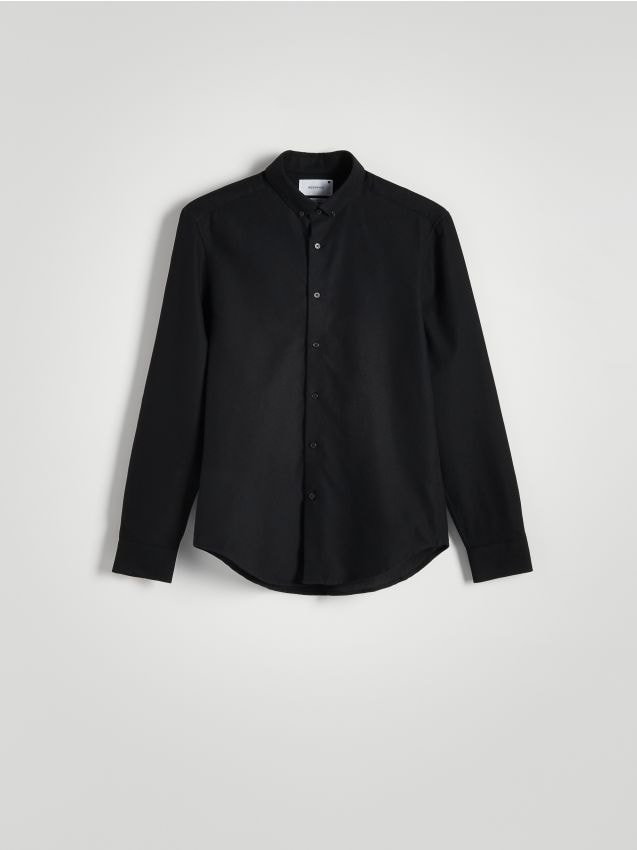 Reserved - Gładka koszula regular fit - czarny