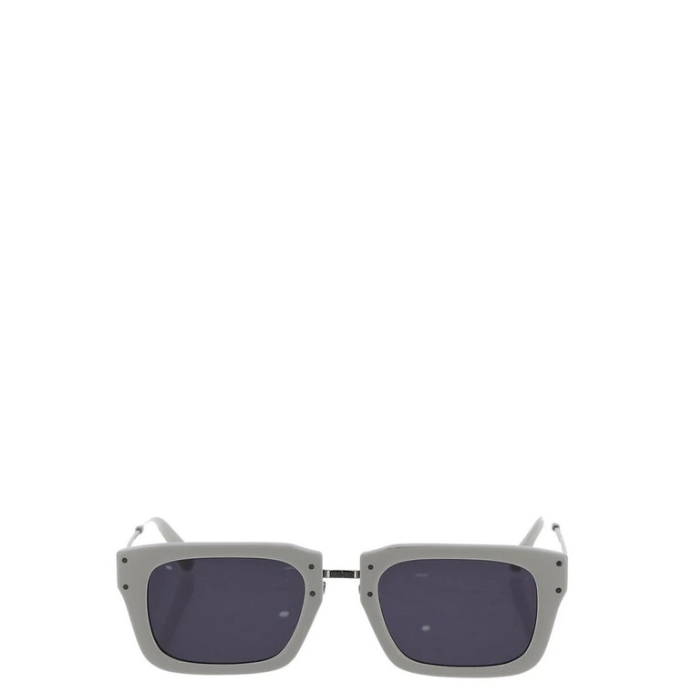 Białe okulary przeciwsłoneczne, Klasyczny styl Jacquemus