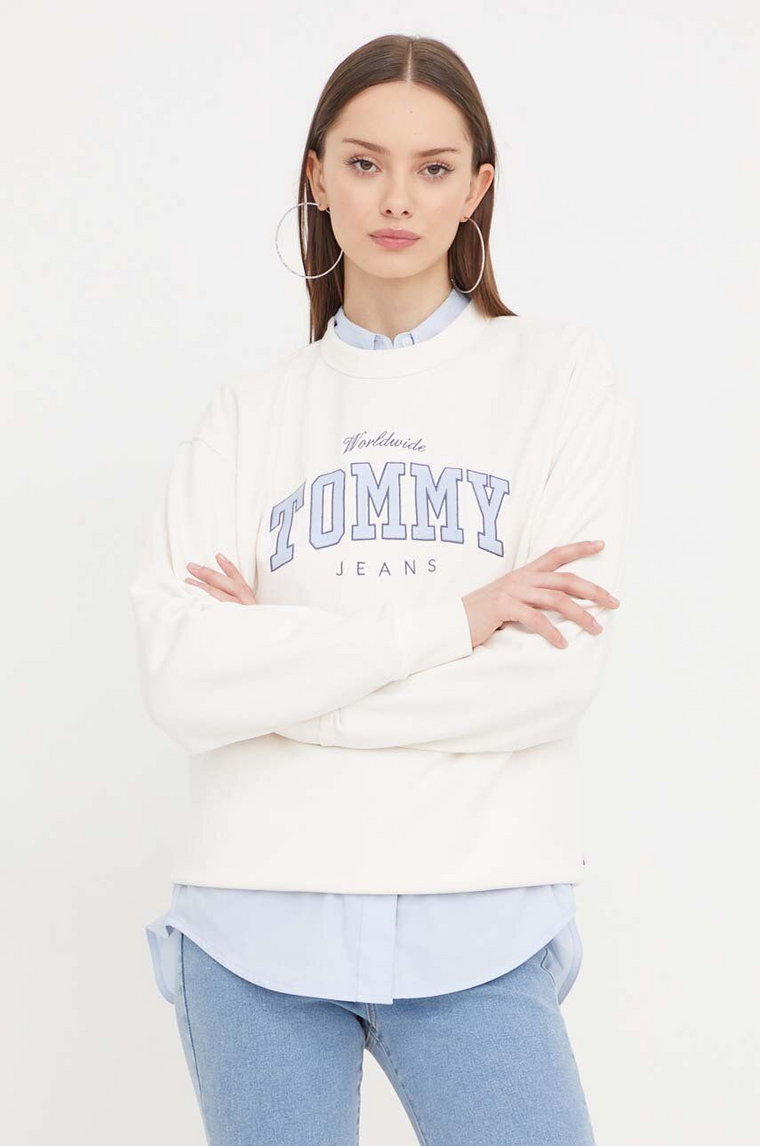 Tommy Jeans bluza bawełniana damska kolor biały z aplikacją DW0DW17339